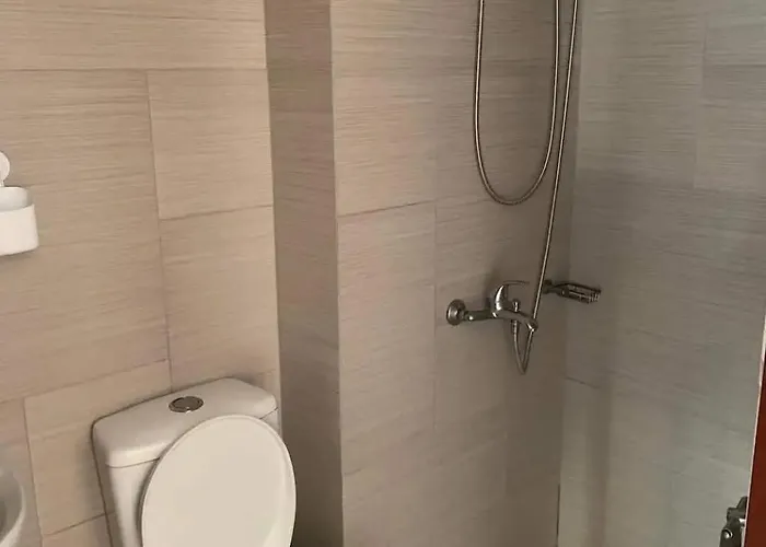 East Bay Residences Staycation Near Alabang Tollgate Slex Festival Mall Skyway Sucat Naia Airport Manila