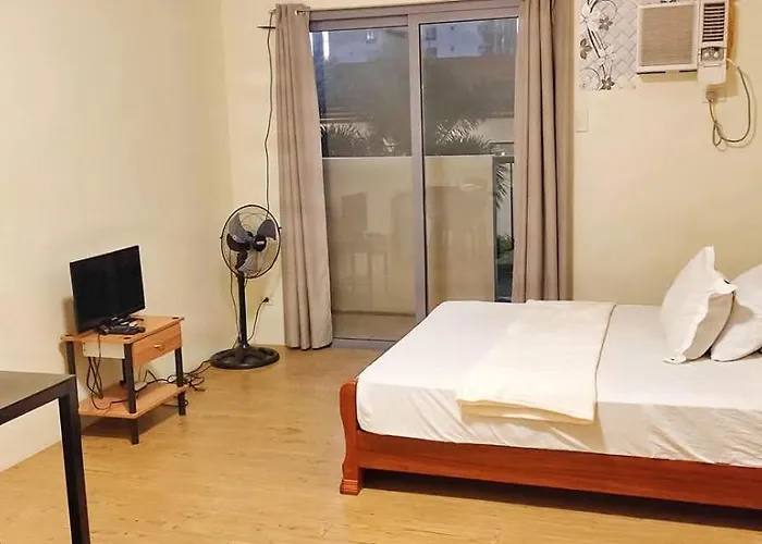 East Bay Residences Staycation Near Alabang Tollgate Slex Festival Mall Skyway Sucat Naia Airport * Manila