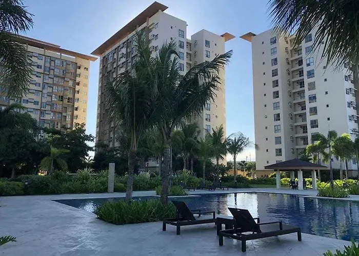 East Bay Residences Staycation Near Alabang Tollgate Slex Festival Mall Skyway Sucat Naia Airport Apartamento Manila