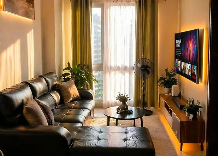 East Bay Residences Staycation Near Alabang Tollgate Slex Festival Mall Skyway Sucat Naia Airport Apartamento Manila